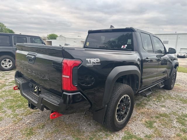 Used 2024 Toyota Tacoma TRD Off-Road image 4