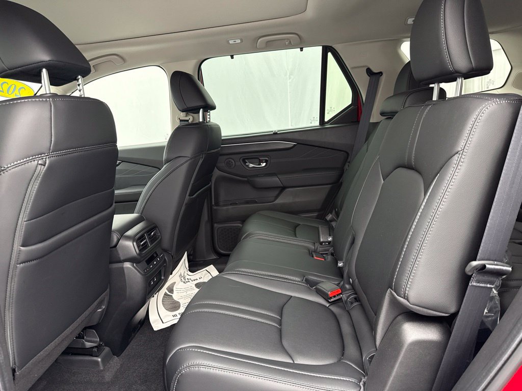 New 2026 Honda Pilot Touring image 16