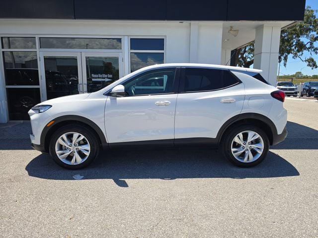 Certified 2026 Buick Encore GX Preferred FWD image 4