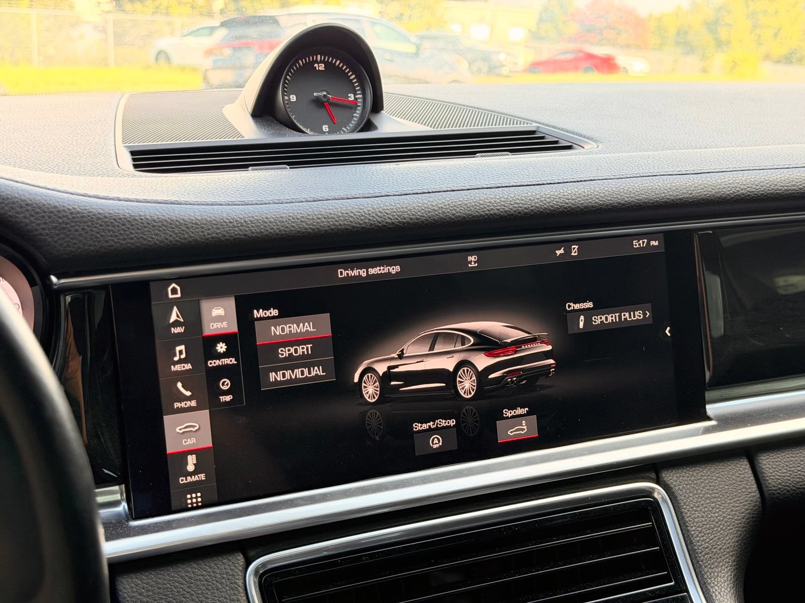 Used 2018 Porsche Panamera w/ Premium Package Plus RWD image 39