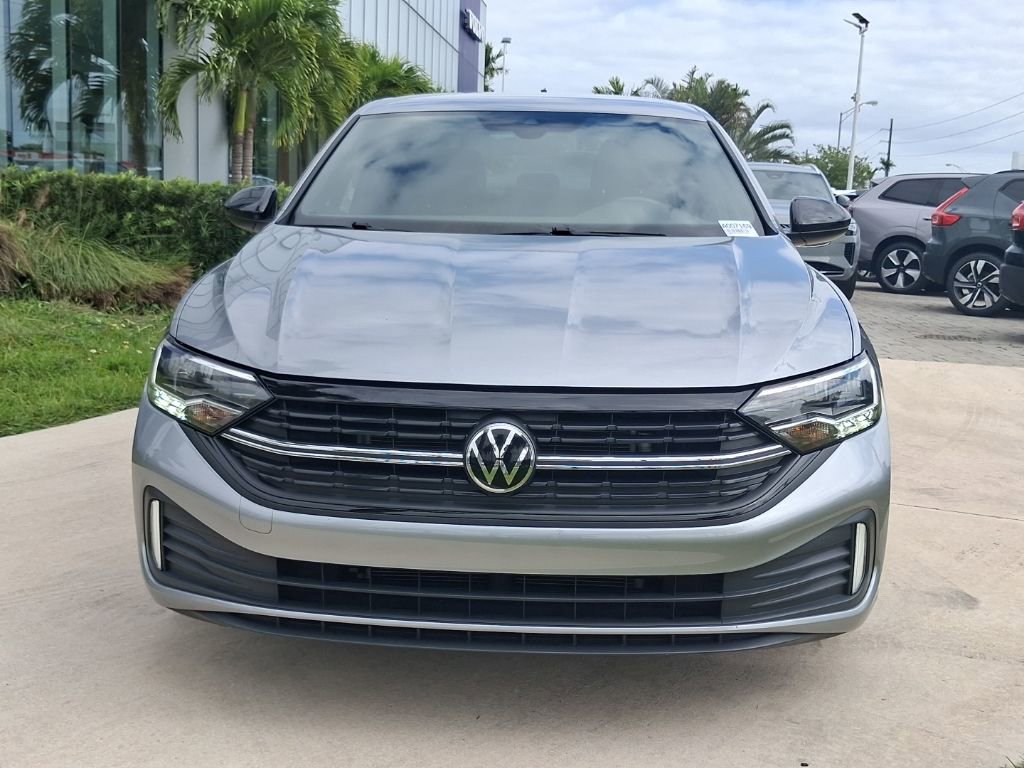 Used 2023 Volkswagen Jetta Sport video 2