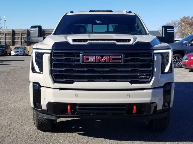 New 2026 GMC Sierra 2500 AT4 w/ AT4 Premium Plus Package image 2