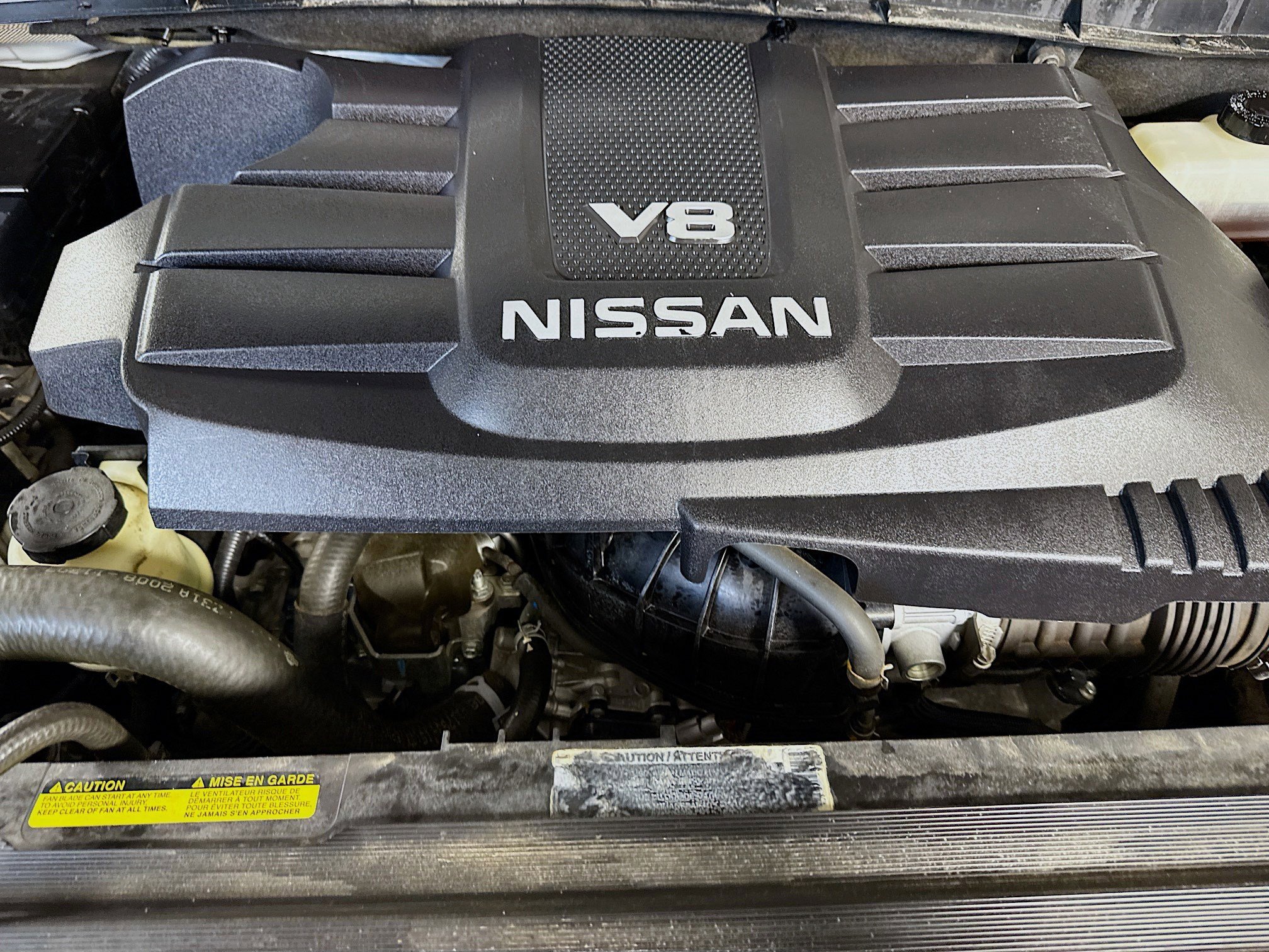 Used 2019 Nissan Titan SL w/ Chrome Package AWD/4WD image 38