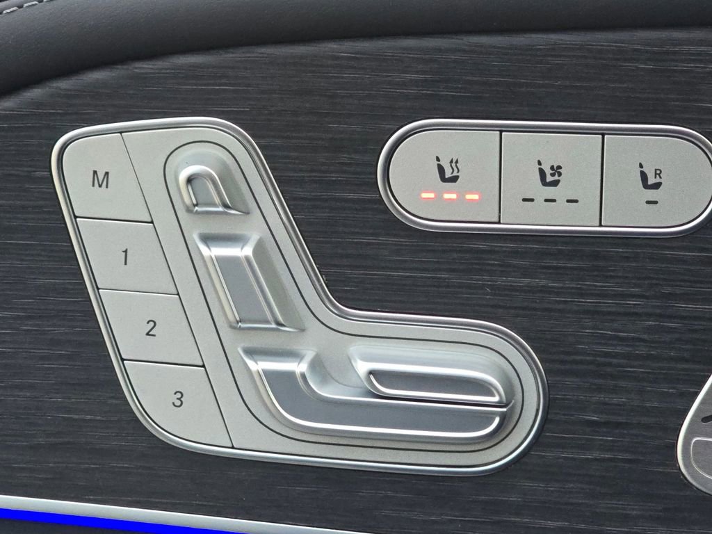 New 2026 Mercedes-Benz GLS 63 AMG 4MATIC image 6