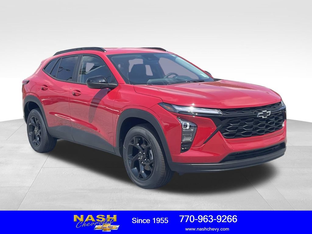 New 2026 Chevrolet Trax LT w/ Midnight Edition FWD image 1