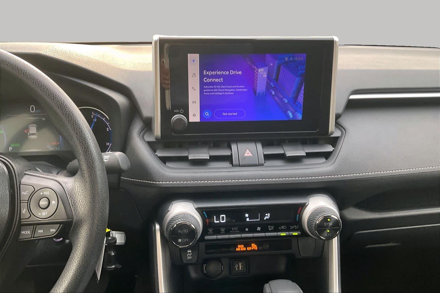Used 2025 Toyota RAV4 LE AWD/4WD image 7