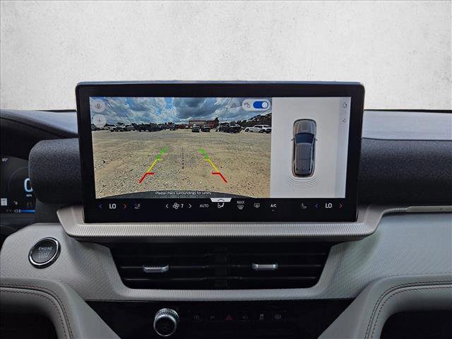 New 2026 Ford Explorer Active w/ Active Comfort Package image 14