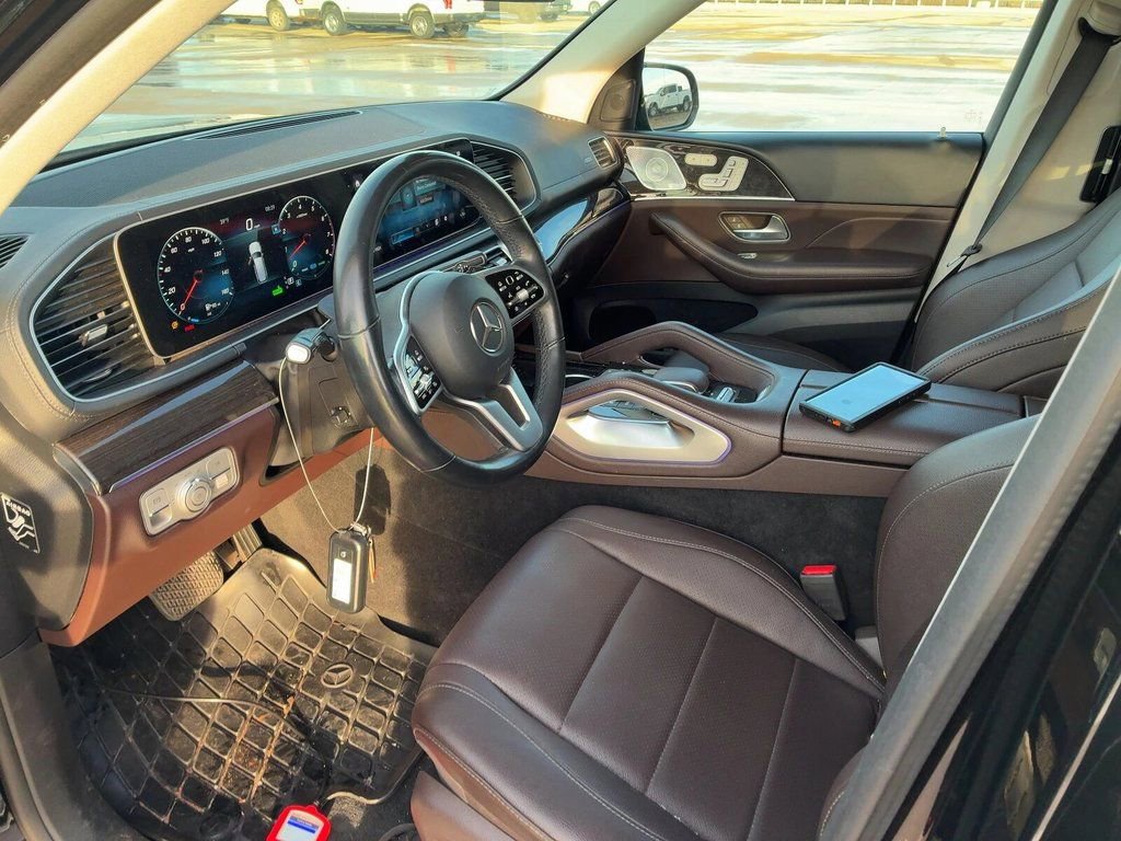 Used 2021 Mercedes-Benz GLS 450 4MATIC image 8