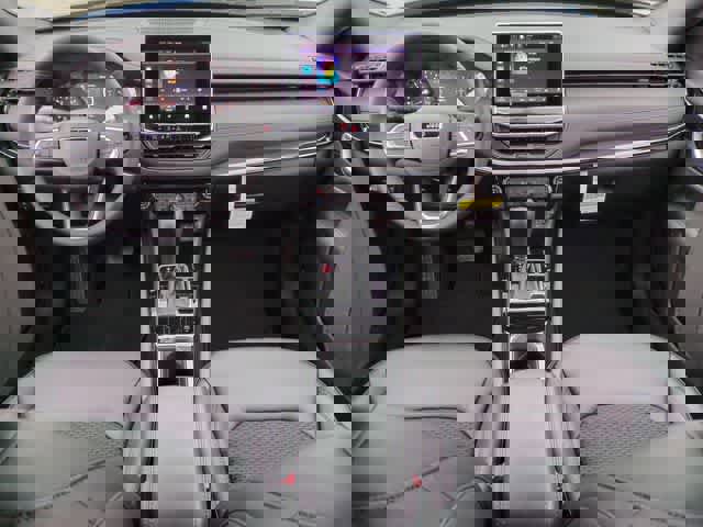 New 2026 Jeep Compass Latitude image 16