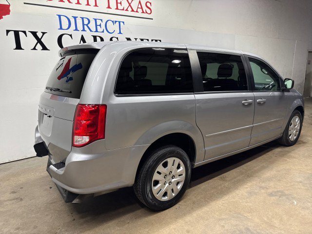 Used 2017 Dodge Grand Caravan SE w/ Power Window Group FWD image 6