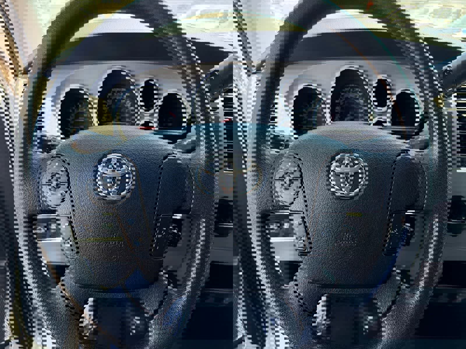 Used 2013 Toyota Tundra 2WD Double Cab w/ Tow Pkg image 18