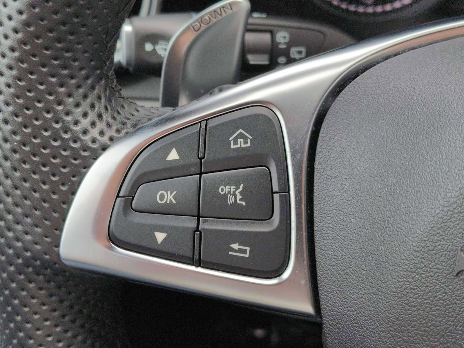 Used 2019 Mercedes-Benz GLC 63 AMG 4MATIC image 24