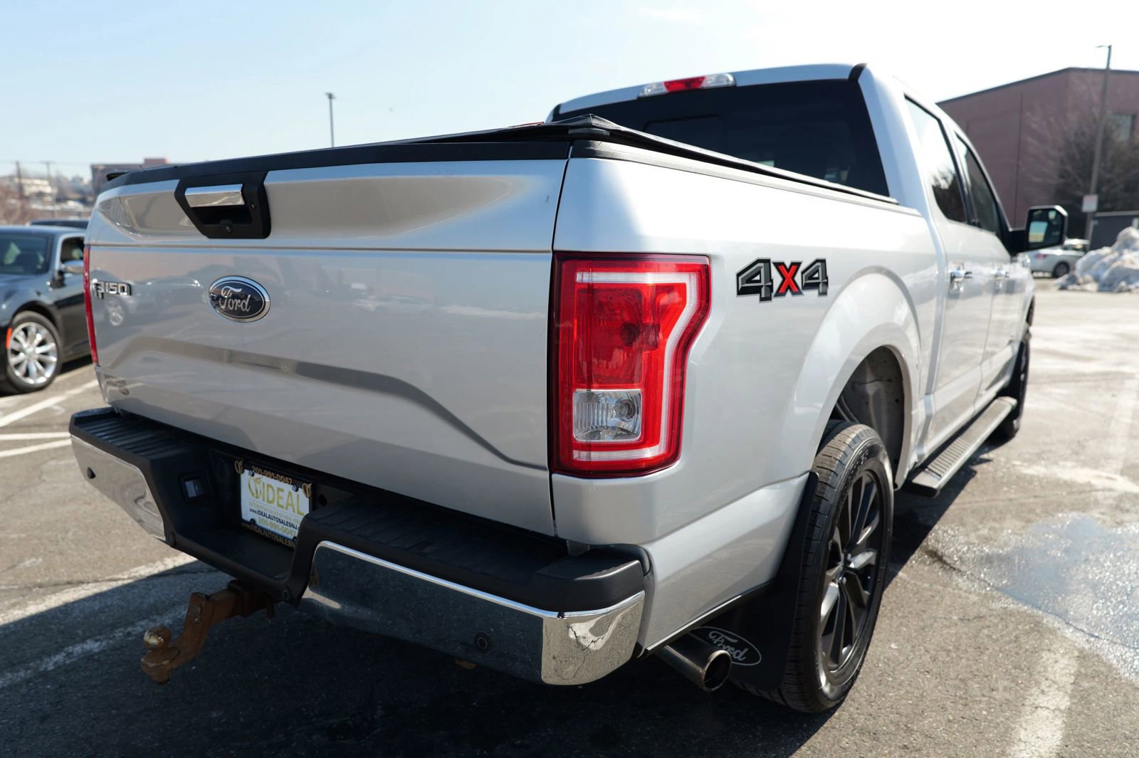 Used 2017 Ford F150 XLT w/ Equipment Group 302A Luxury image 8