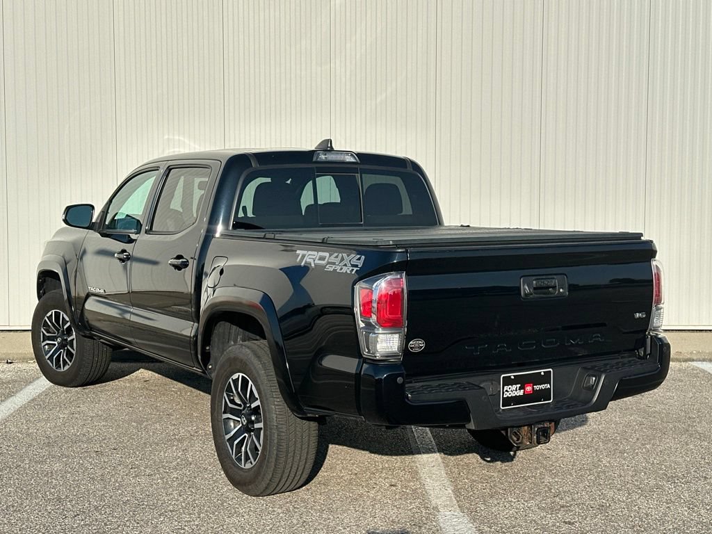 Used 2020 Toyota Tacoma TRD Sport w/ Technology Package AWD/4WD image 5