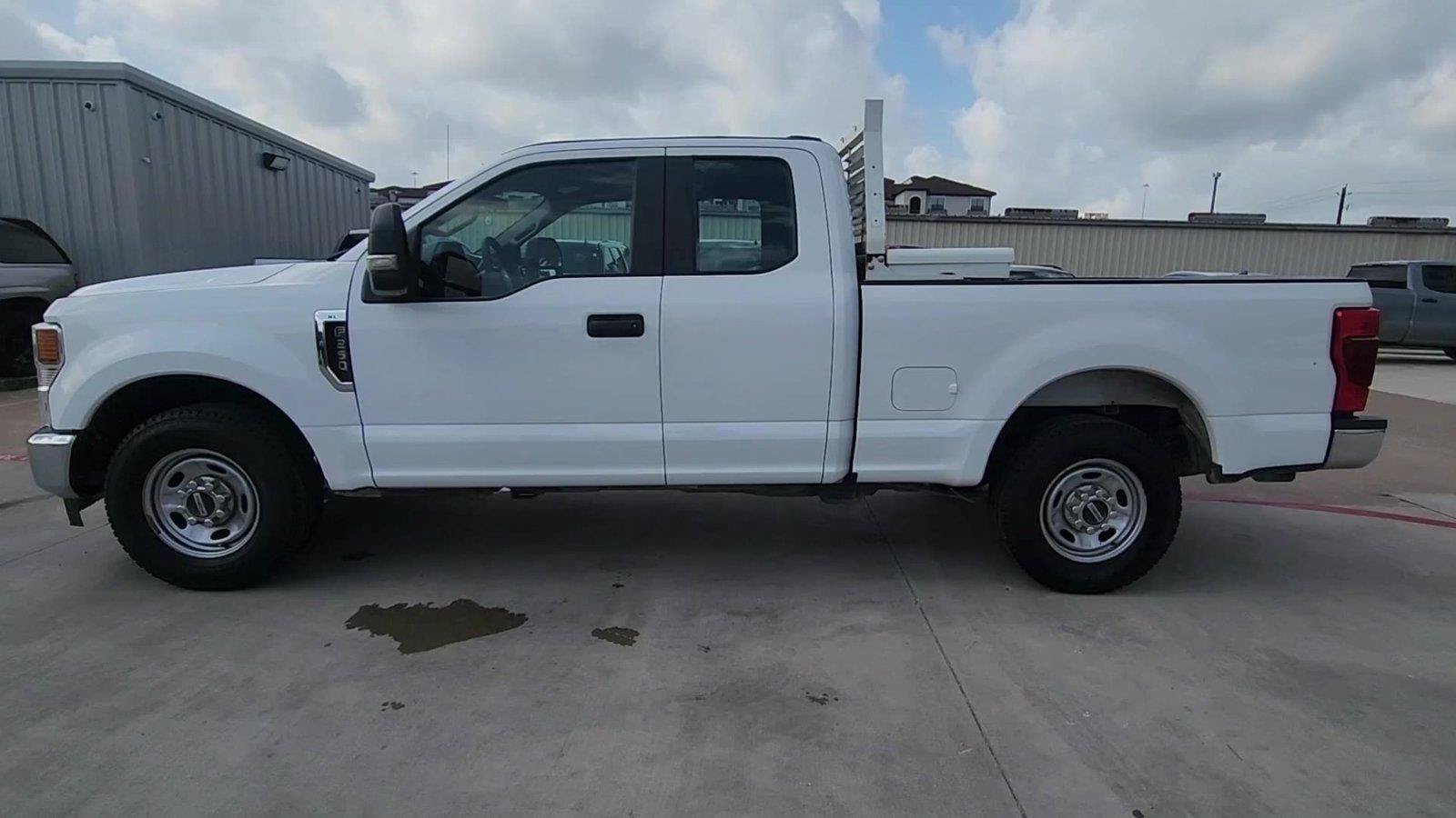 Used 2020 Ford F250 XL w/ Power Equipment Group RWD image 5