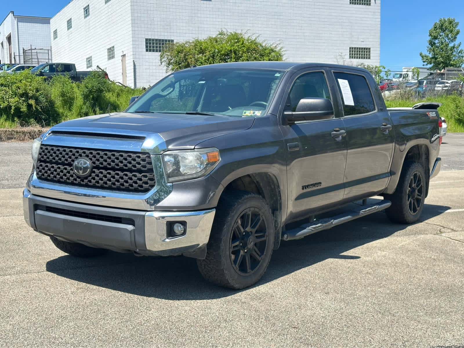 Used 2019 Toyota Tundra SR5 AWD/4WD video 1
