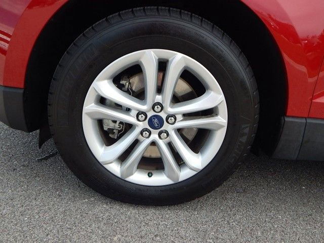 Used 2020 Ford Edge SEL w/ Convenience Package image 9