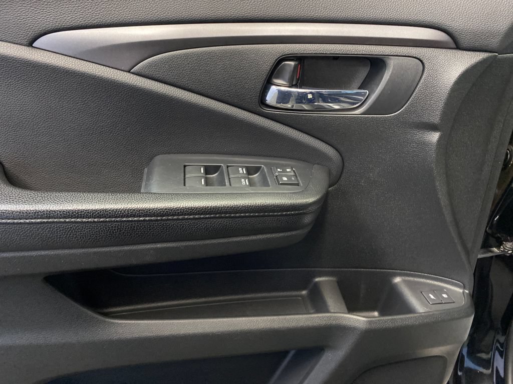 Used 2016 Honda Pilot EX-L image 12