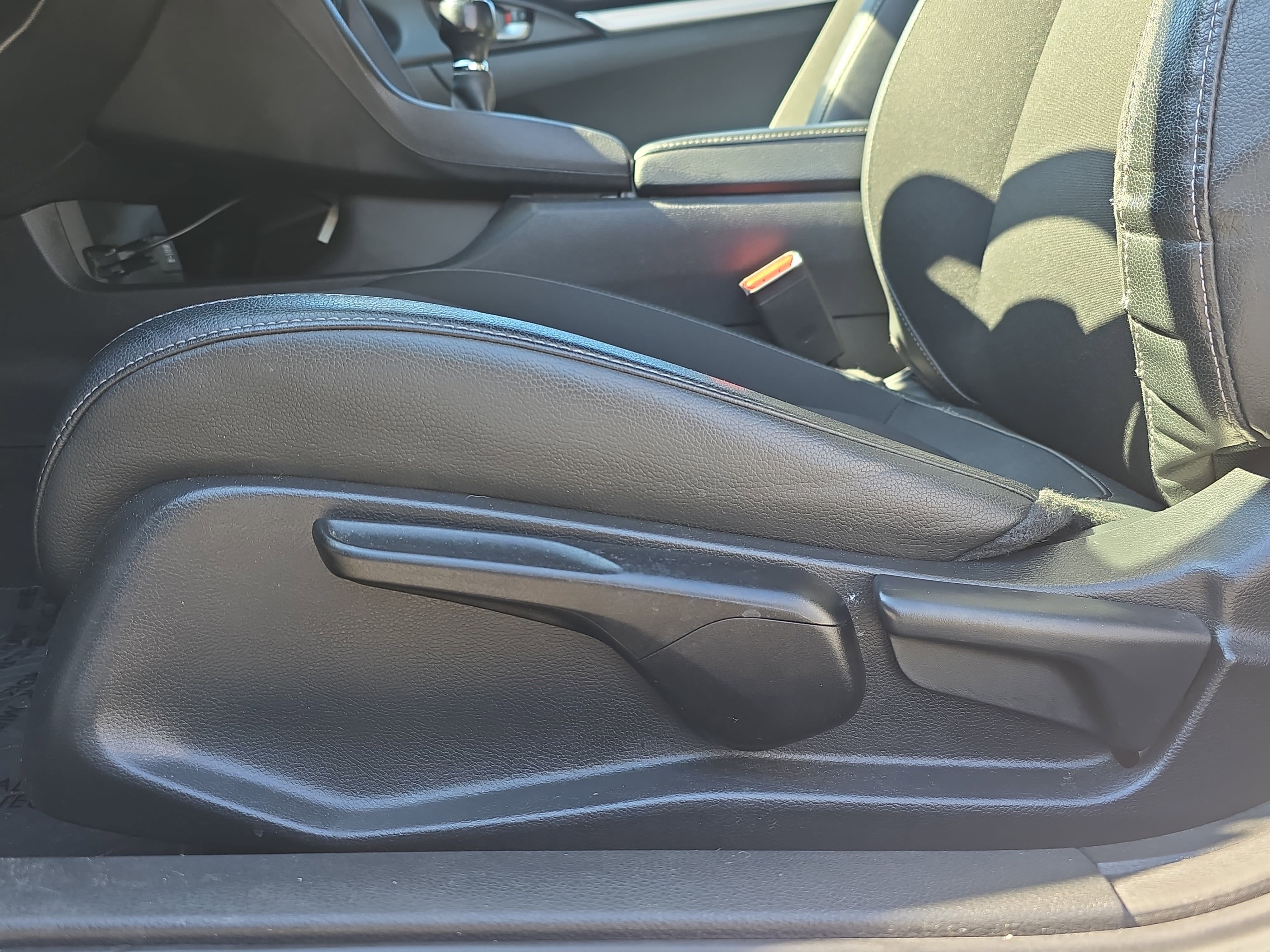 Used 2019 Honda Civic Sport image 29