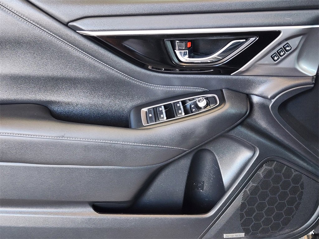 Used 2022 Subaru Outback Limited image 16