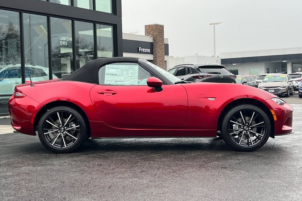 New 2025 MAZDA MX-5 Miata Grand Touring w/ Weather Package image 4