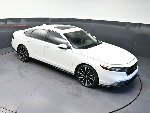 Used 2024 Honda Accord Touring image 25