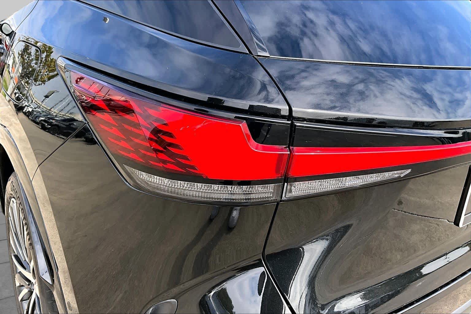 Used 2024 Lexus RX 350 Premium Plus w/ Convenience Package FWD image 26