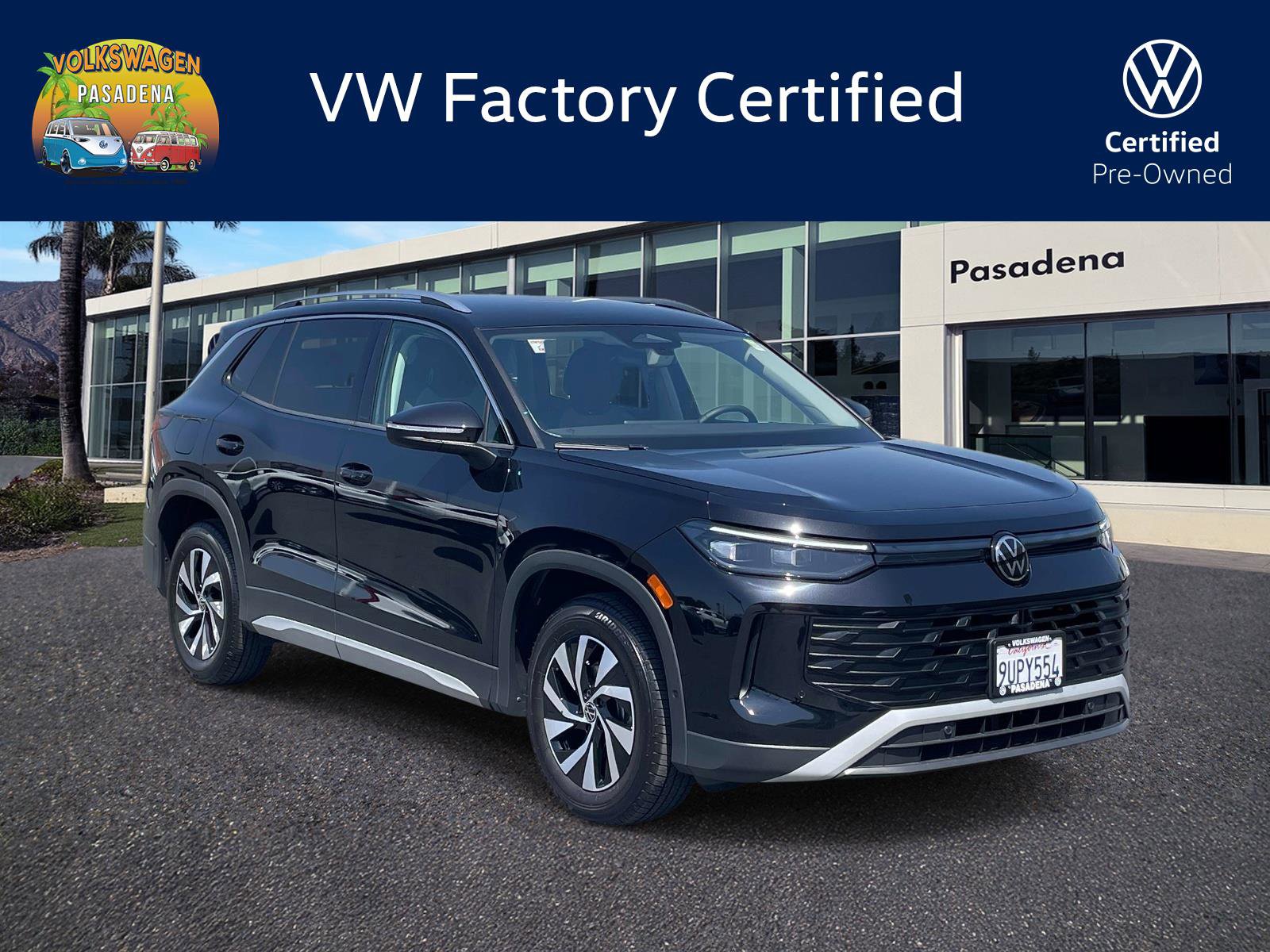 Certified 2025 Volkswagen Tiguan S FWD image 1