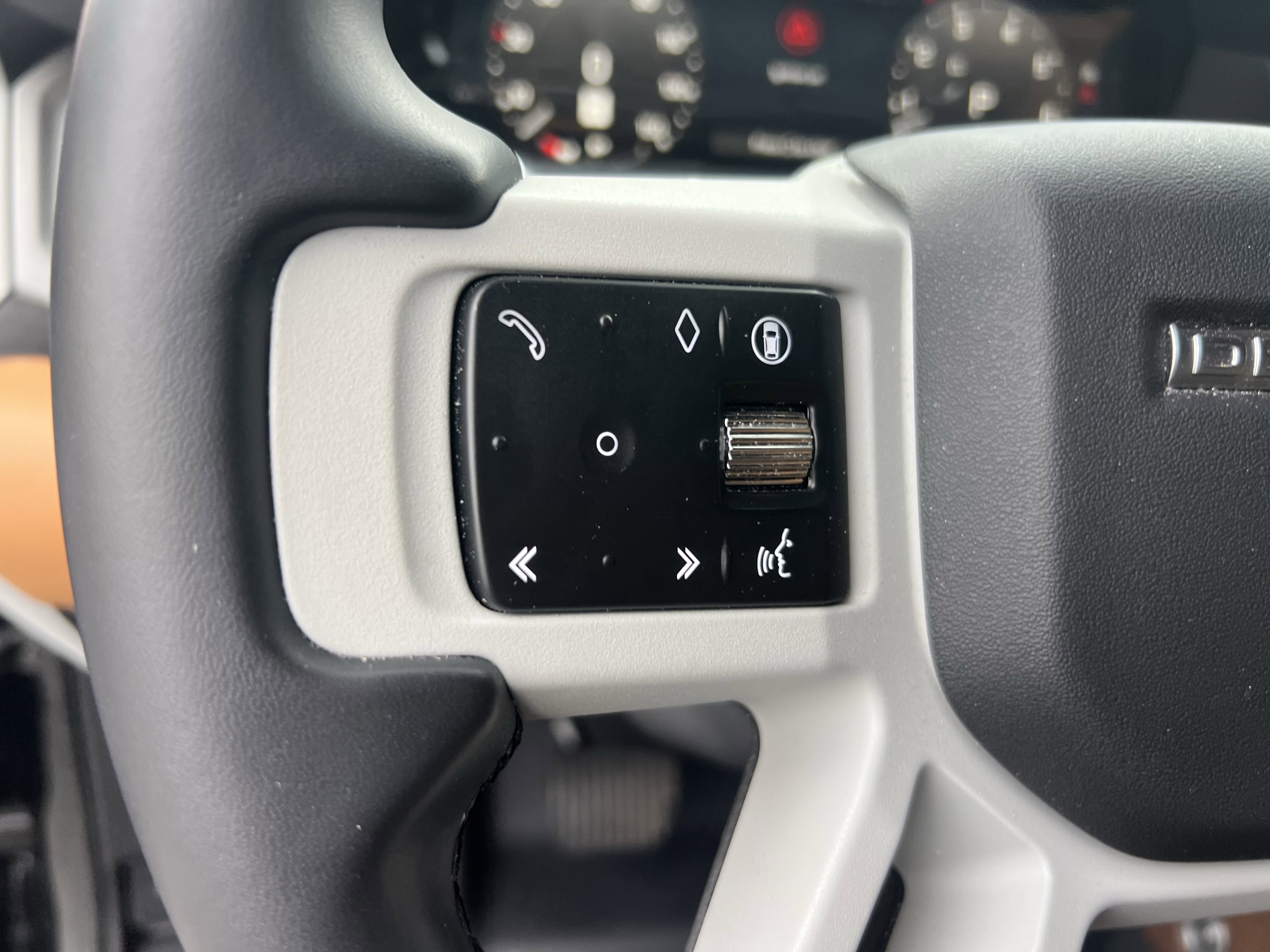 Used 2024 Land Rover Defender 130 S AWD/4WD image 22
