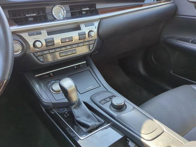Used 2018 Lexus ES 350 w/ Premier Package image 14