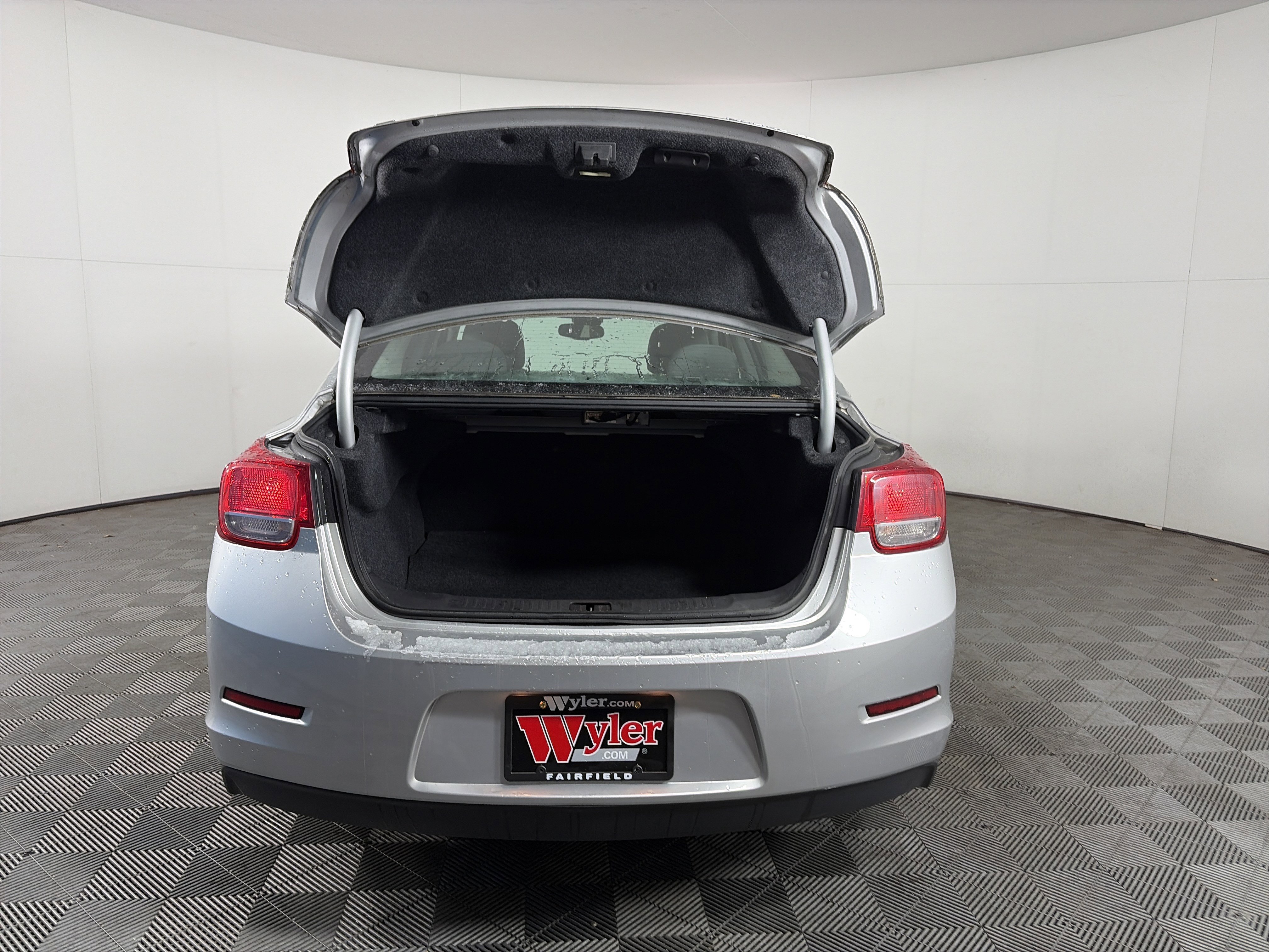 Used 2014 Chevrolet Malibu LS w/ Protection Package image 18