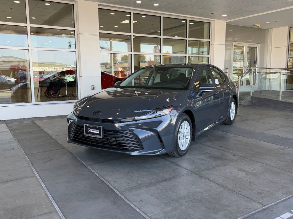New 2026 Toyota Camry LE FWD image 2
