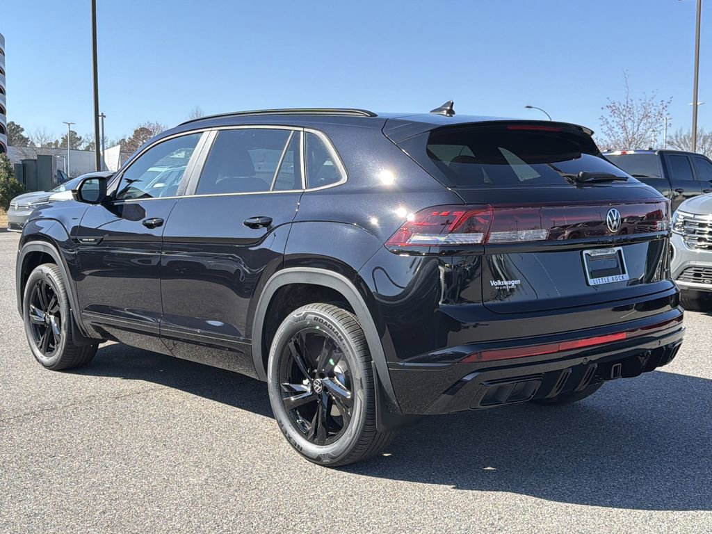 New 2026 Volkswagen Atlas Cross Sport SEL R-Line image 3