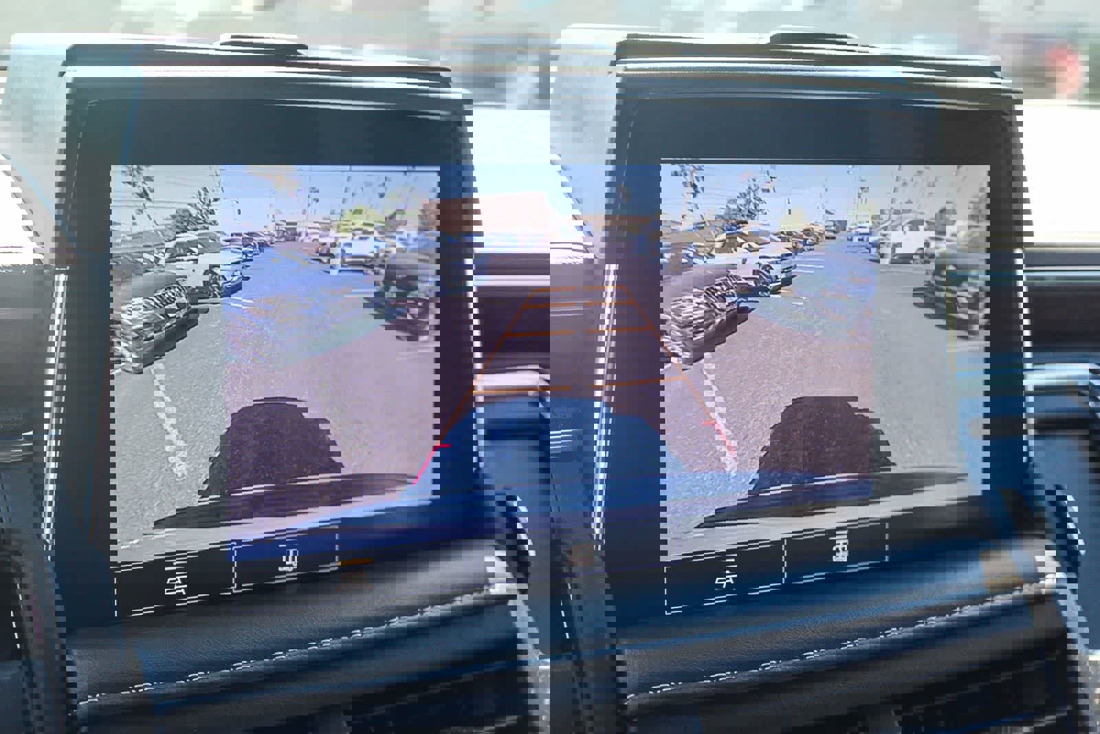 Used 2021 Chevrolet Tahoe Premier image 34