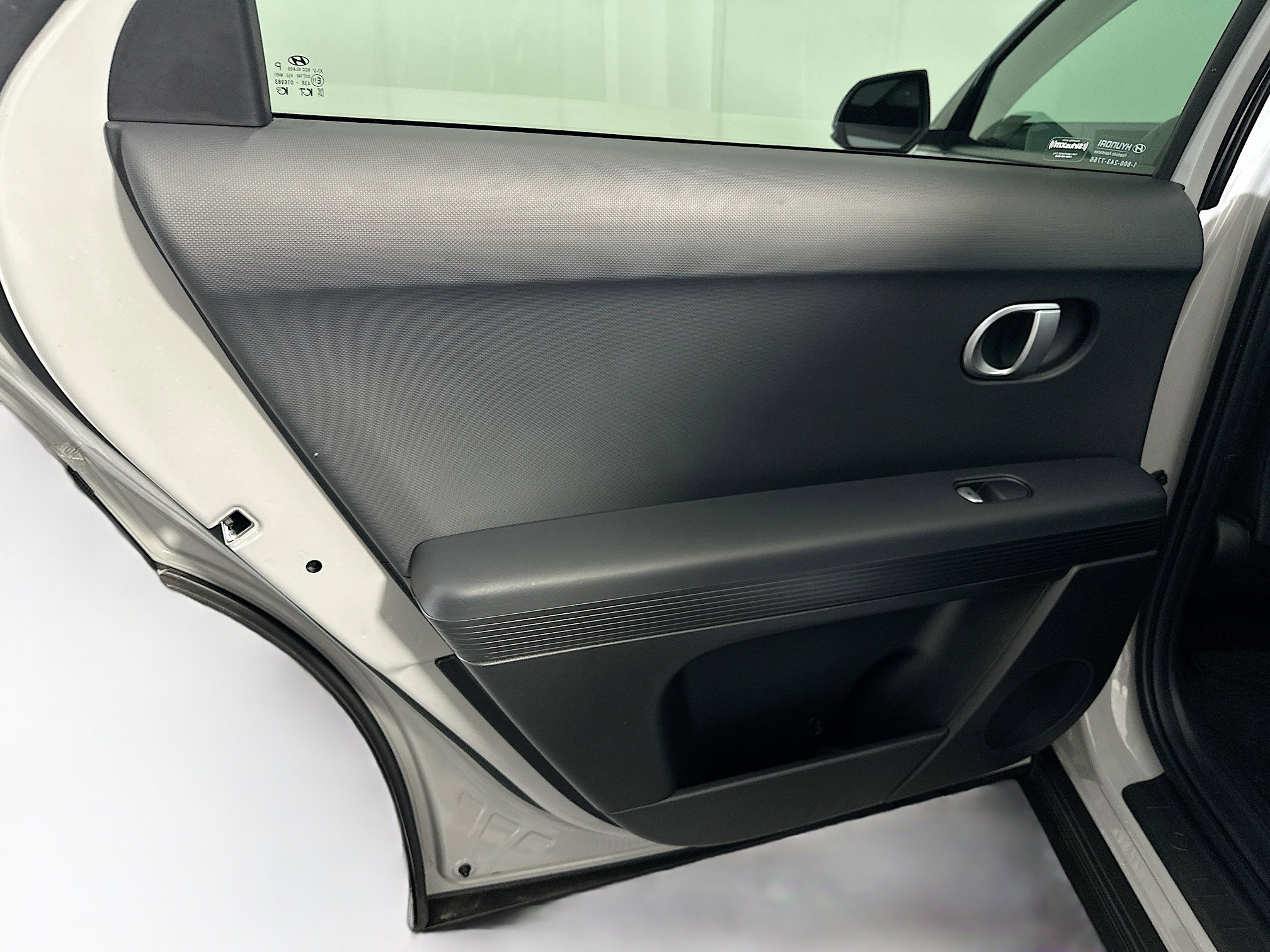 Used 2024 Hyundai Ioniq 5 SEL image 27