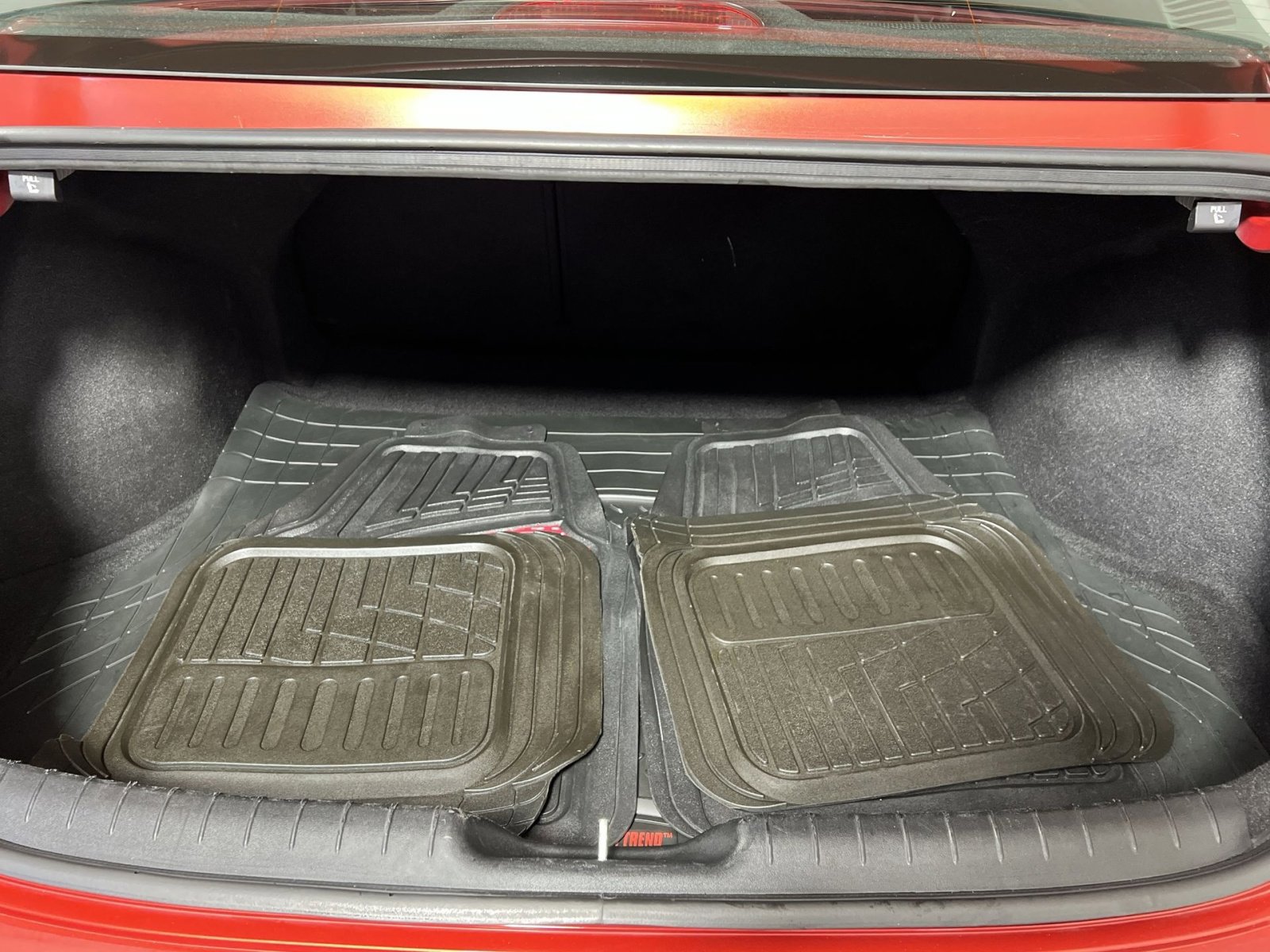 Used 2022 Hyundai Elantra Limited image 24