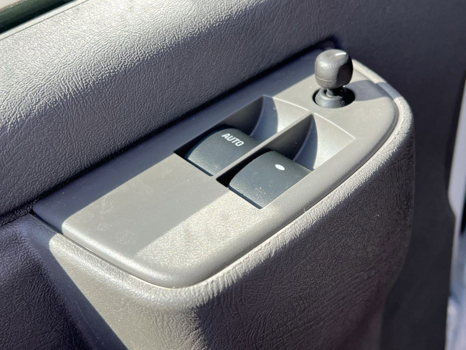 New 2025 GMC Savana 3500 w/ Power Convenience Package image 10