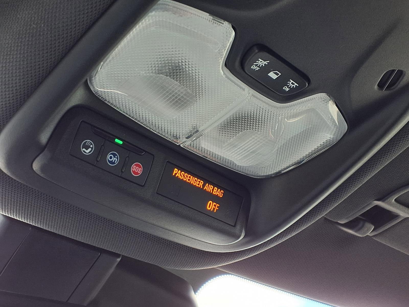 Used 2022 Chevrolet TrailBlazer RS w/ Technology Package image 23