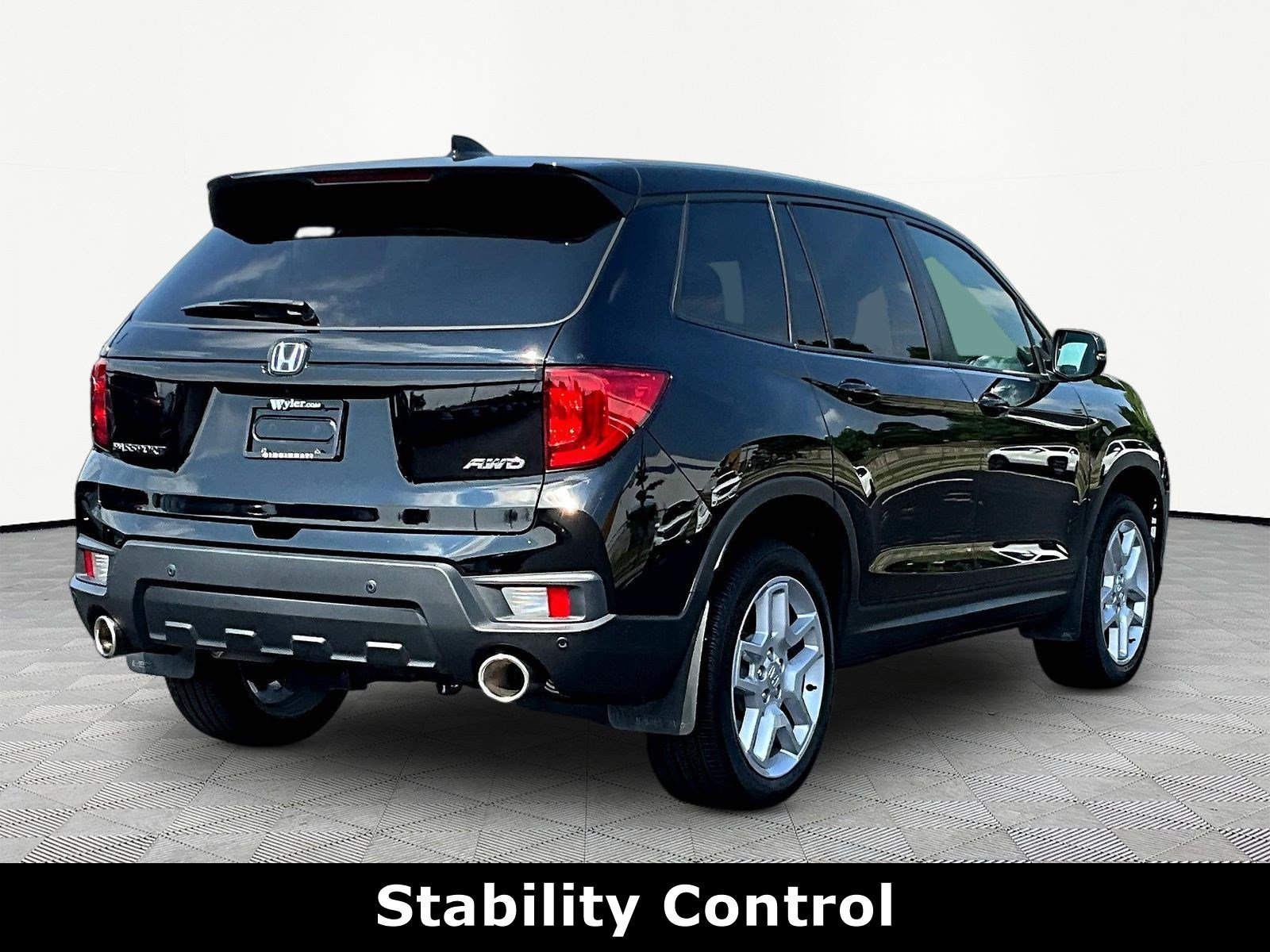 Used 2025 Honda Passport EX-L image 6