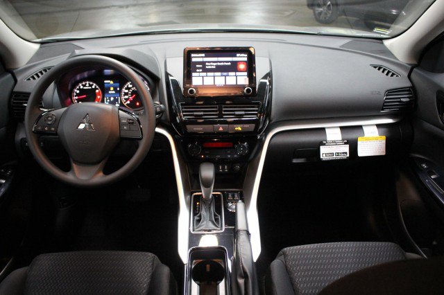 New 2026 Mitsubishi Eclipse Cross LE AWD/4WD image 22