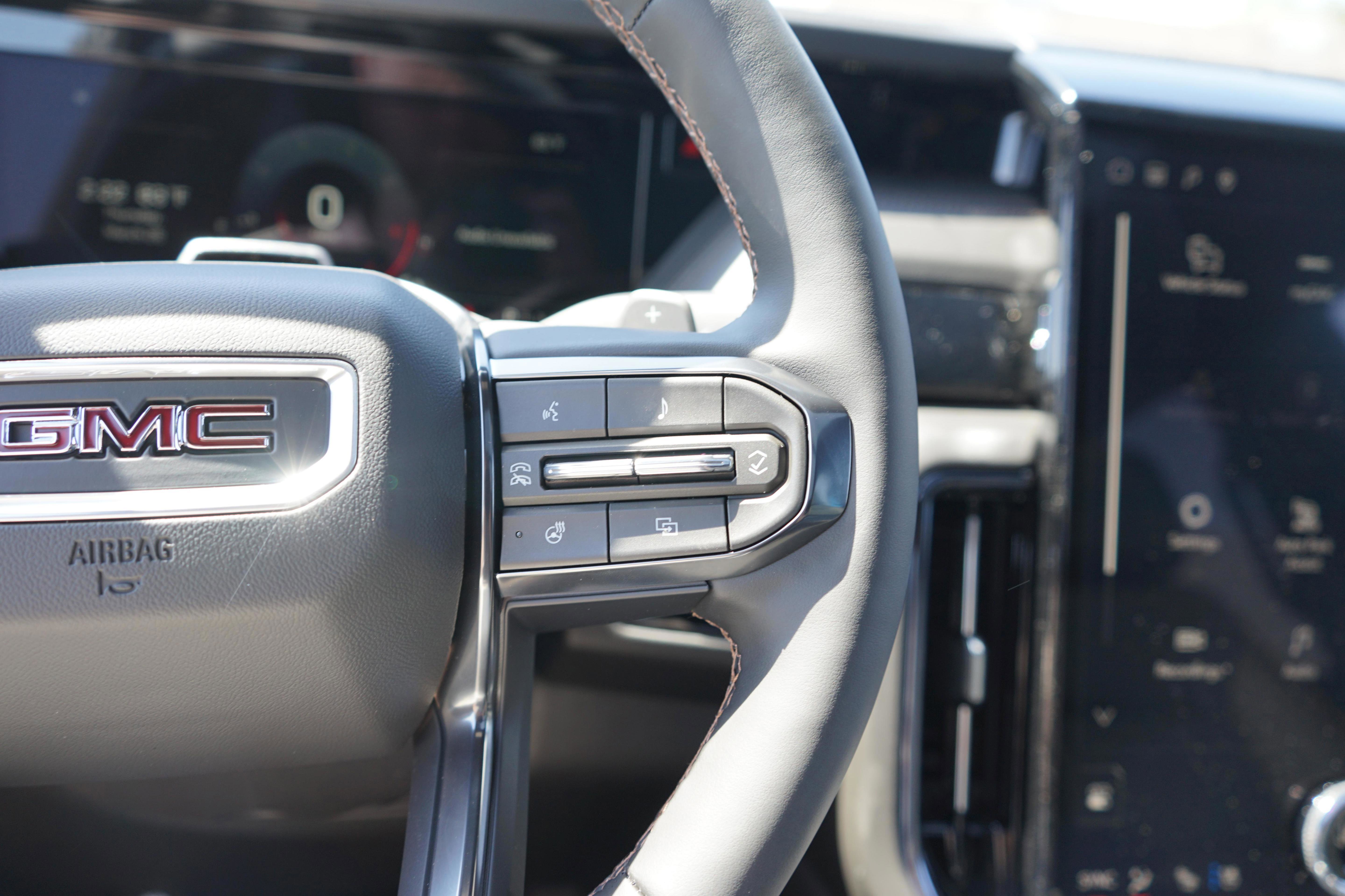 New 2026 GMC Yukon AT4 image 13