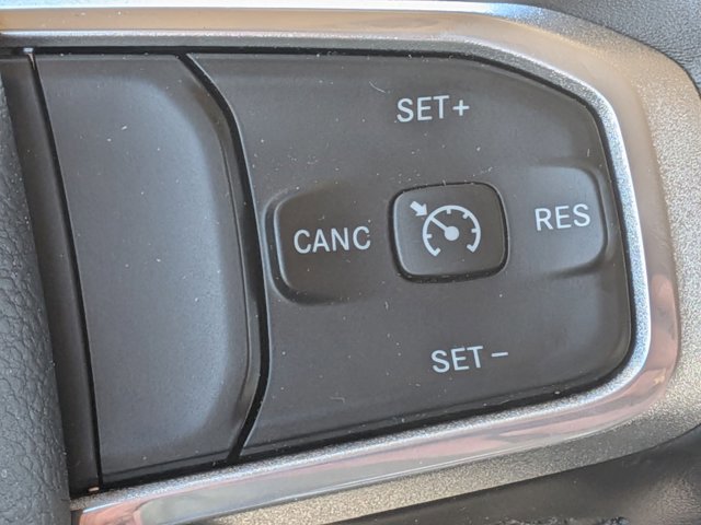 Used 2019 RAM 1500 Laramie image 13