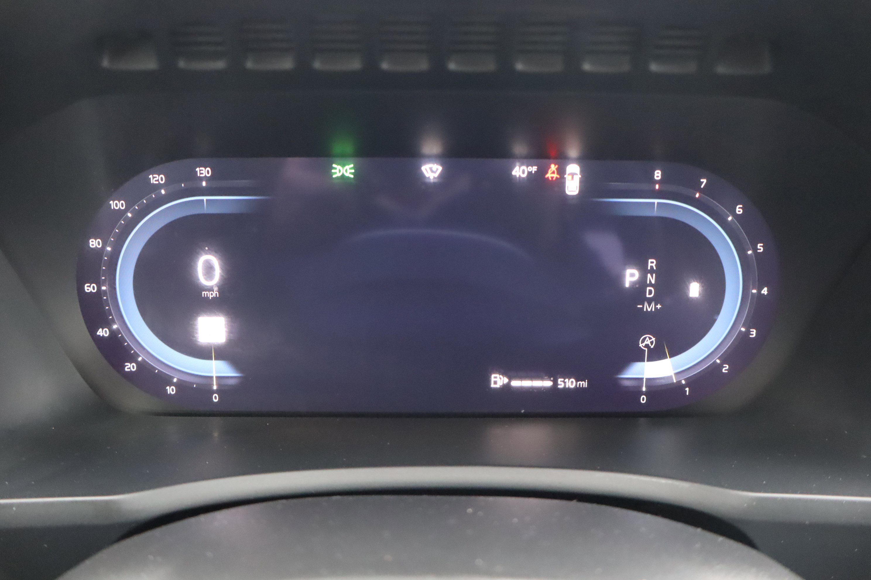 Used 2025 Volvo XC90 B6 Plus image 24