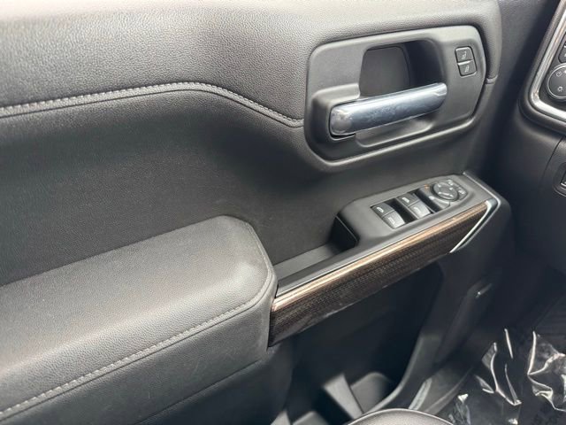 Used 2021 Chevrolet Silverado 1500 LT Trail Boss w/ Convenience Package II image 29