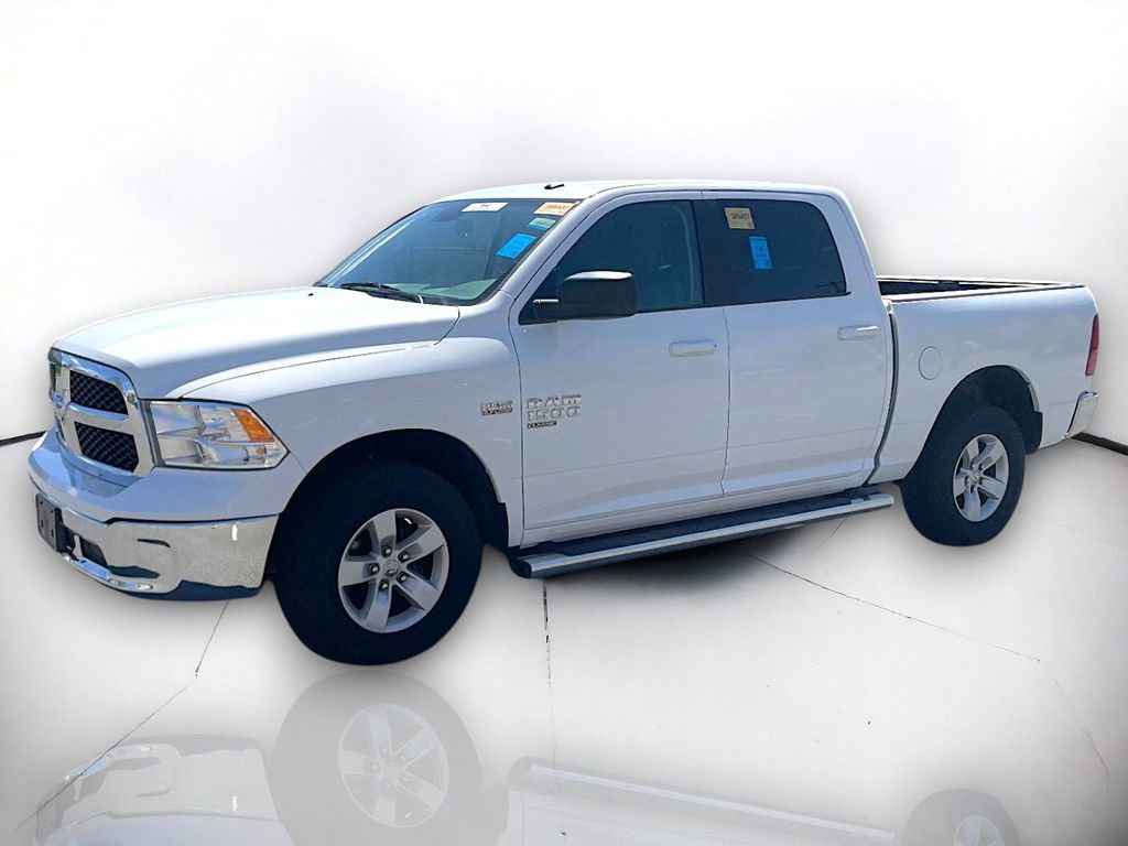 Used 2019 RAM 1500 Classic SLT AWD/4WD image 2