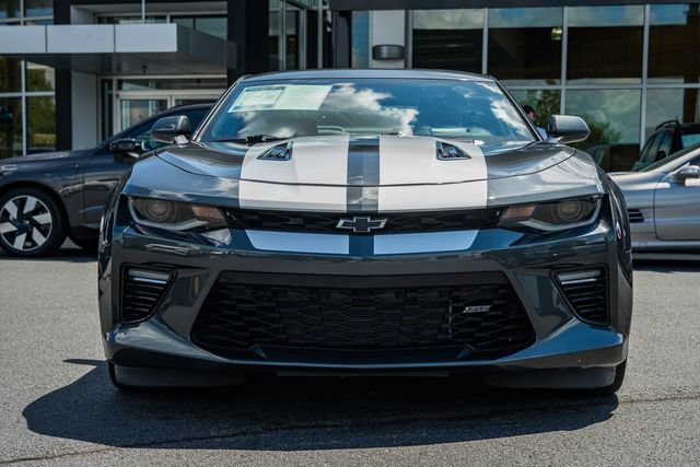 Used 2018 Chevrolet Camaro SS RWD image 2