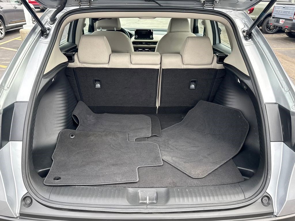 Certified 2023 Honda HR-V LX image 16