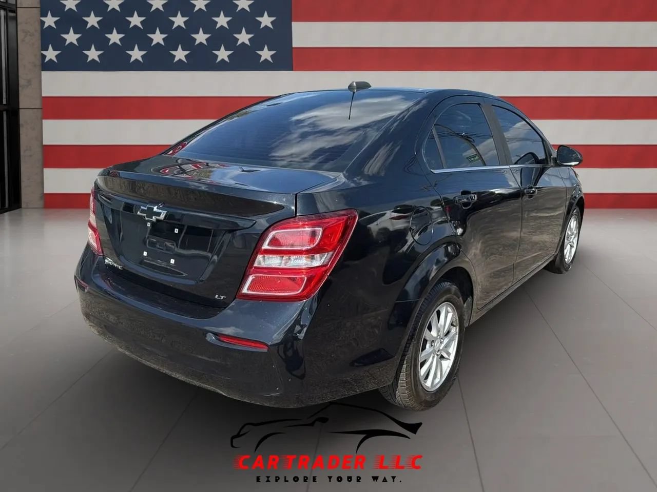 Used 2019 Chevrolet Sonic LT w/ Convenience Package FWD image 5