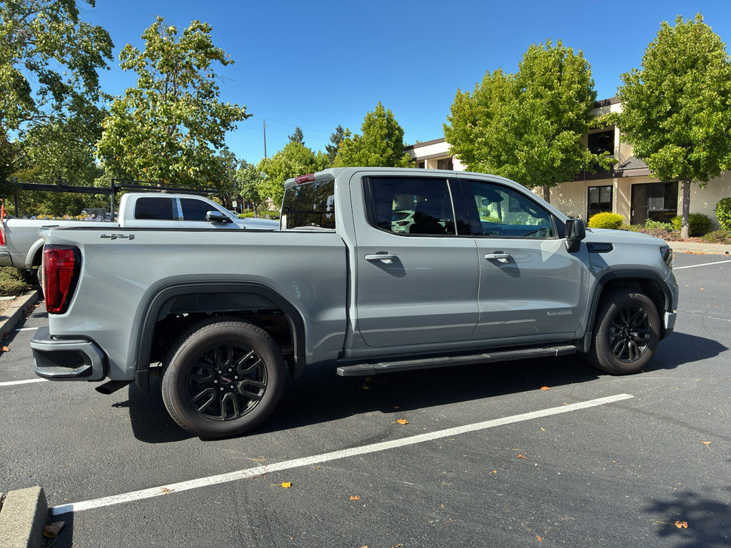 Used 2024 GMC Sierra 1500 Elevation AWD/4WD image 8