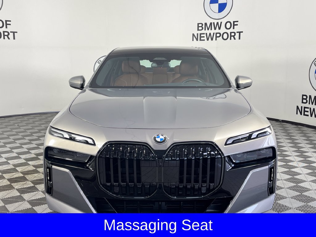 Used 2026 BMW 740i xDrive w/ Premium Package AWD/4WD image 6